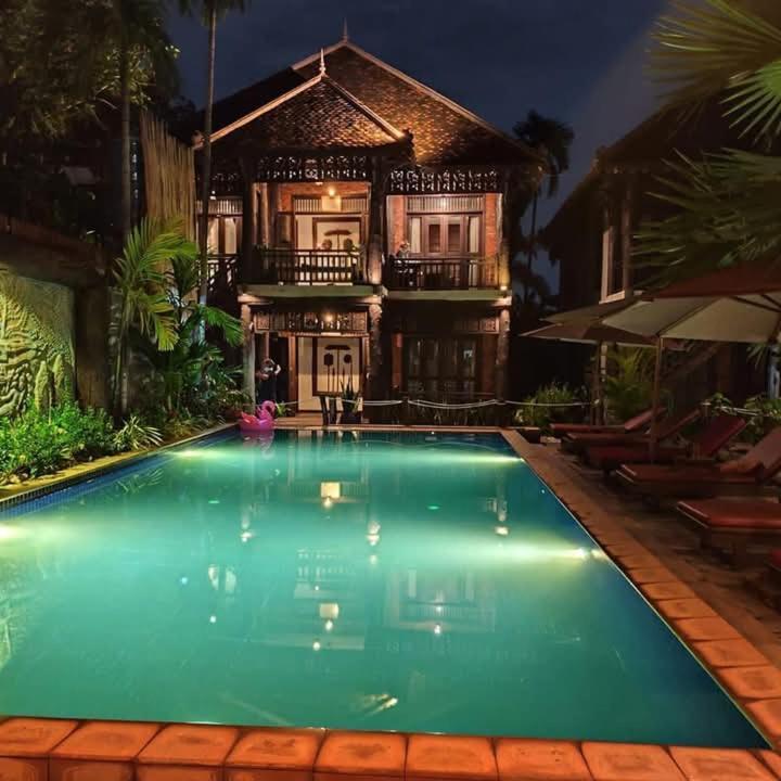 Java Wooden Villa&Residence Ciudad de Siem Riep Exterior foto